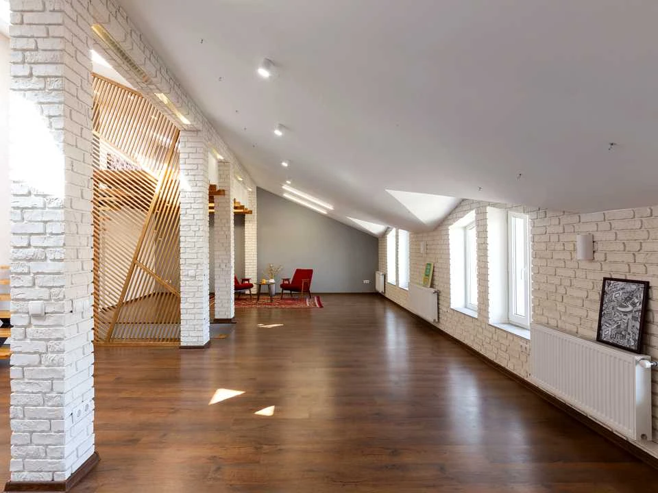 Apartment. Ivano-Frankivsk, Eugene Konovalets Street