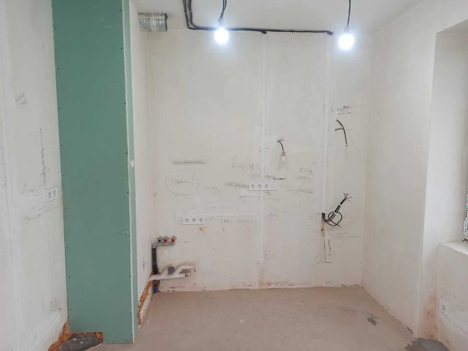 for sale 2-room apartment in Barvy residential complex Barvy with renovation