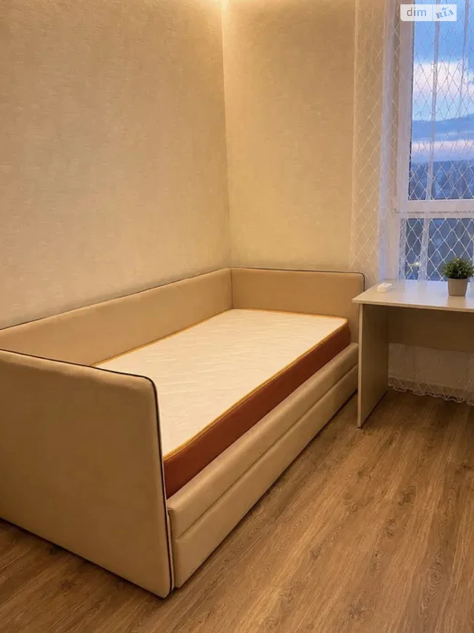 Long-Term Rental Apartment in Nikva Park