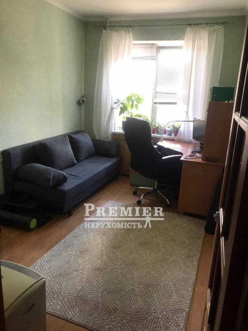 5-комнатная квартира 98 кв.м. Качественный ремонт. ул. Королева