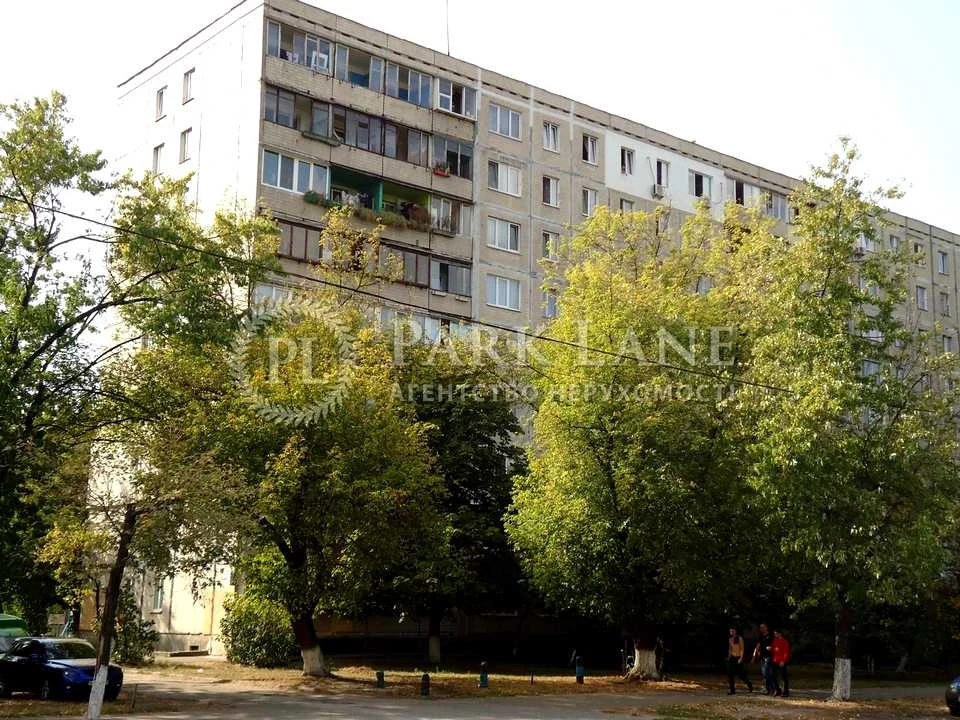 Квартира. Киев, Милютенко ул.