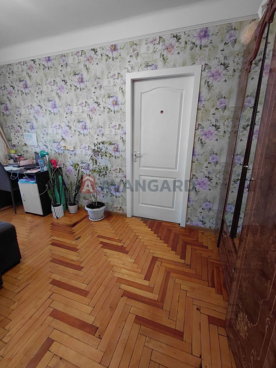 Продаж видової квартири в центрі міста
