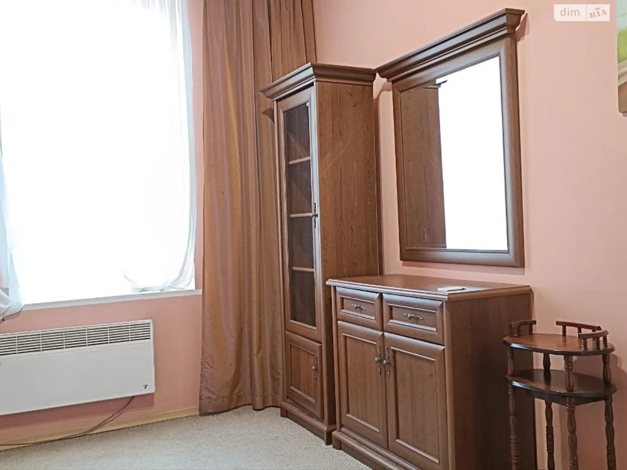 Long-Term Rental Apartment Near Forum