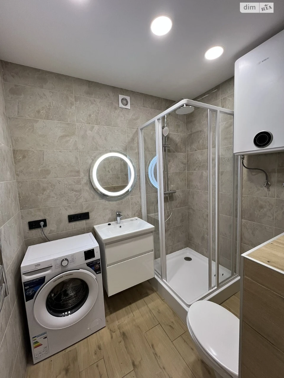 Long-Term Rental Apartment in Syrets'