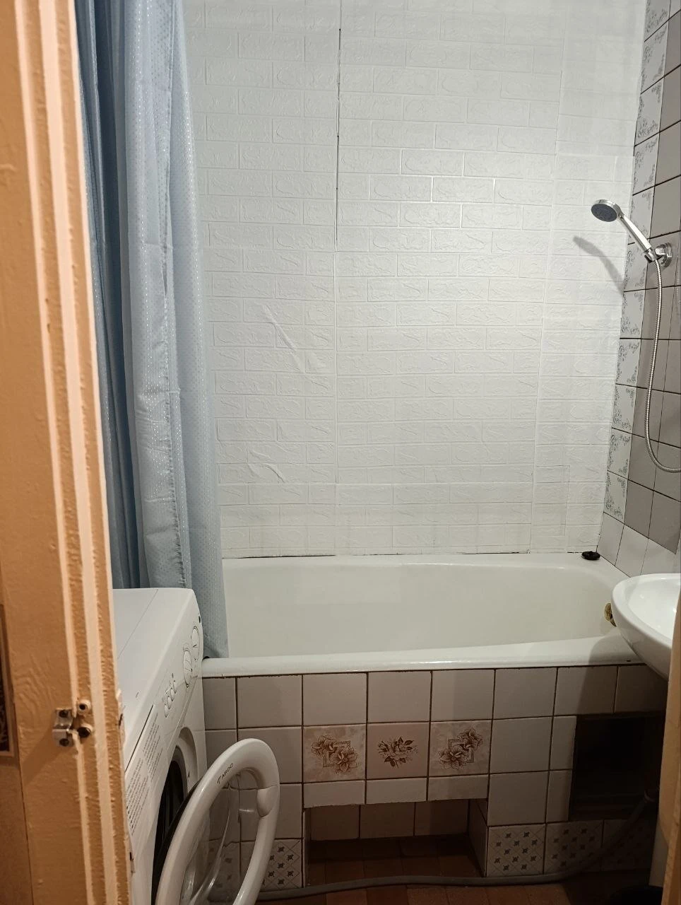 Rent 3-room apartment 70 m², Demeevskaya St., 55