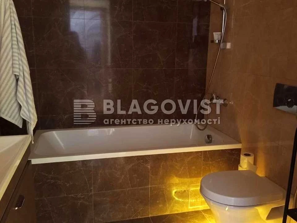 Квартира. Київ, Регенераторна вул.