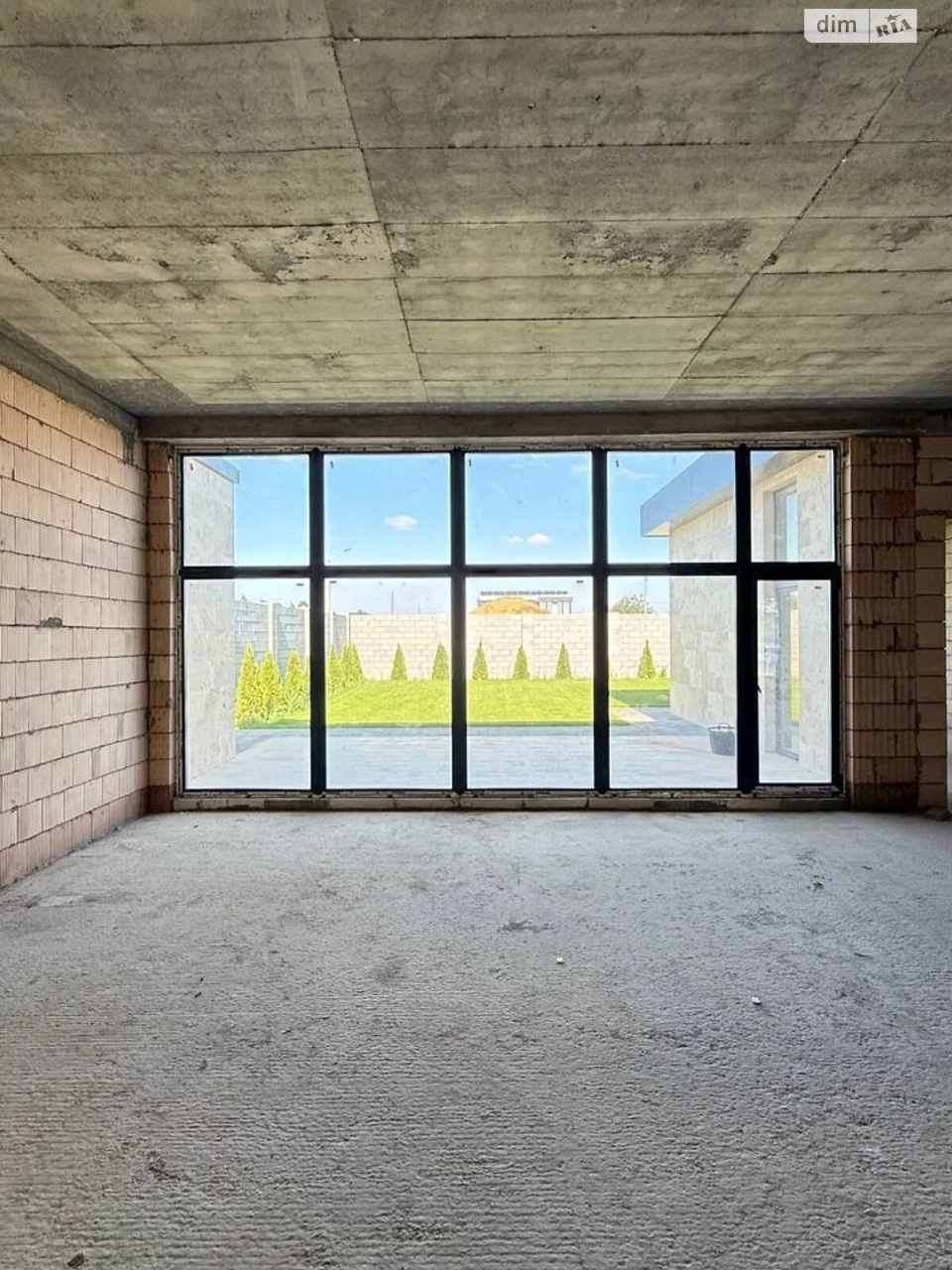 Sale: Kyiv House