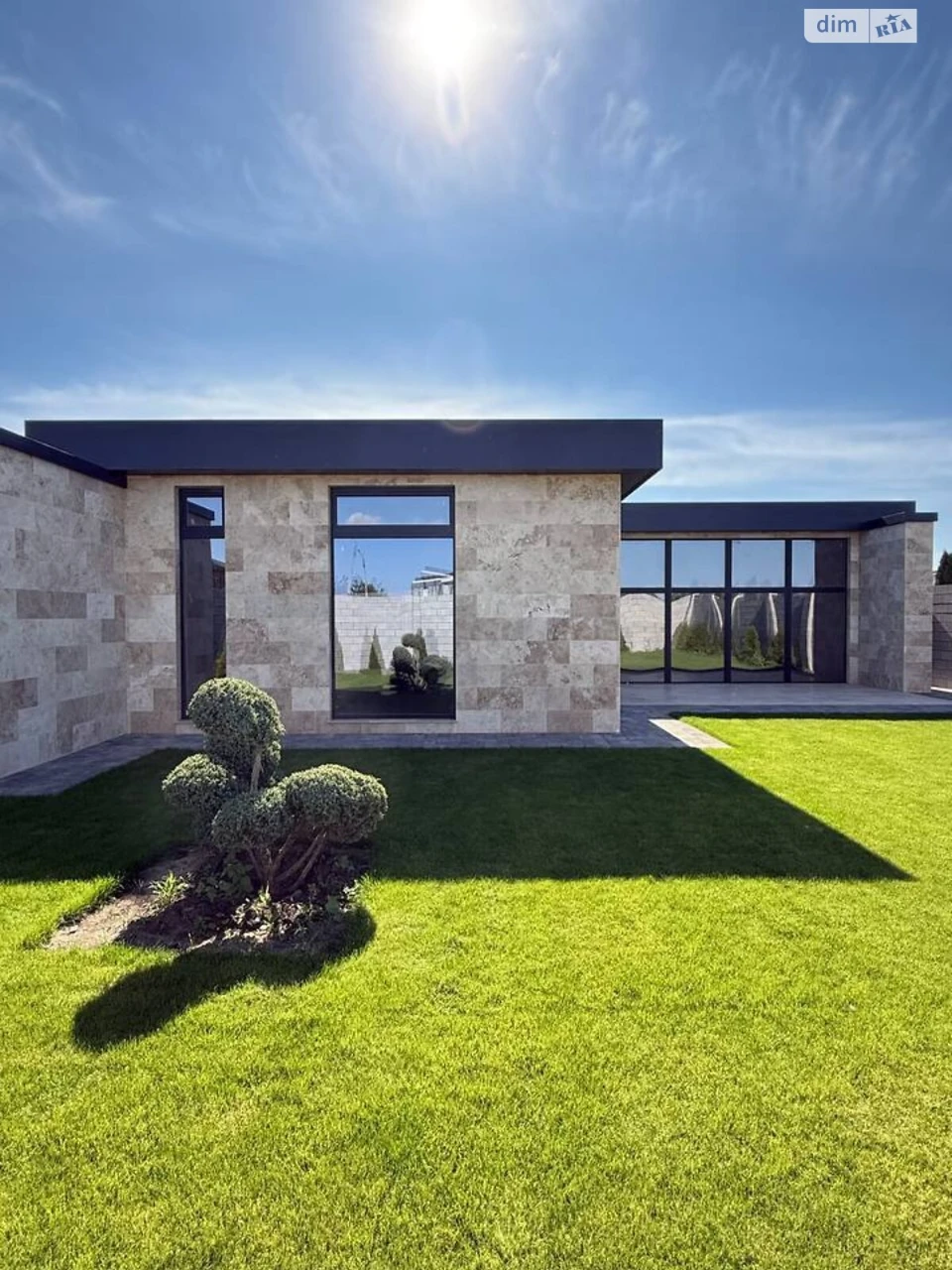 Sale: Kyiv House
