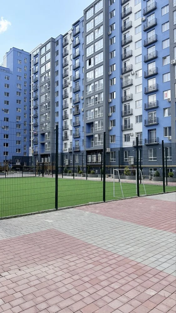 Selling 2-bedroom apartment 60 m² in the "Knyzhyn" residential complex
