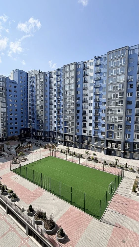 Selling 2-bedroom apartment 60 m² in the "Knyzhyn" residential complex