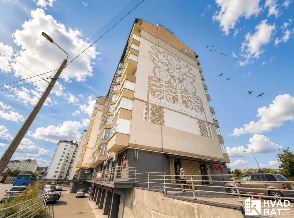 Продаю простору 3кім квартиру в обжитій новобудові, 3 поверх