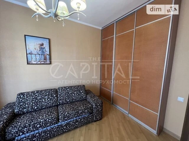 Sale of 3-room apartment 101 sq. m. on Bulvarno-Kudryavska 11 street
