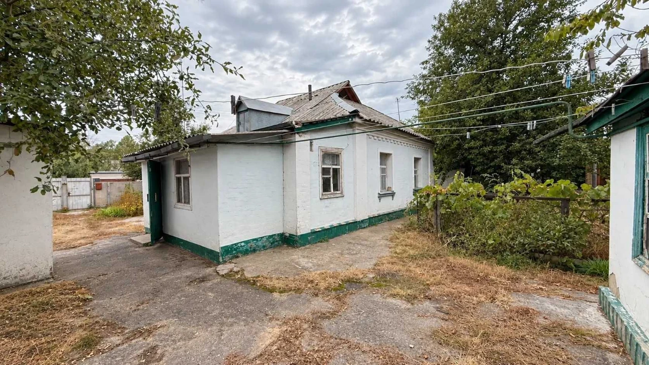Продажа дома в Полтаве. 3 комнаты, 8 соток. 62 м2. Гараж №21392