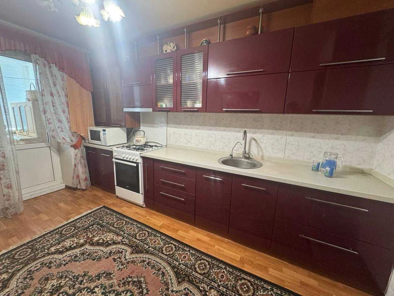 Продаж 3к.кв Вул Декабристів, Погранична