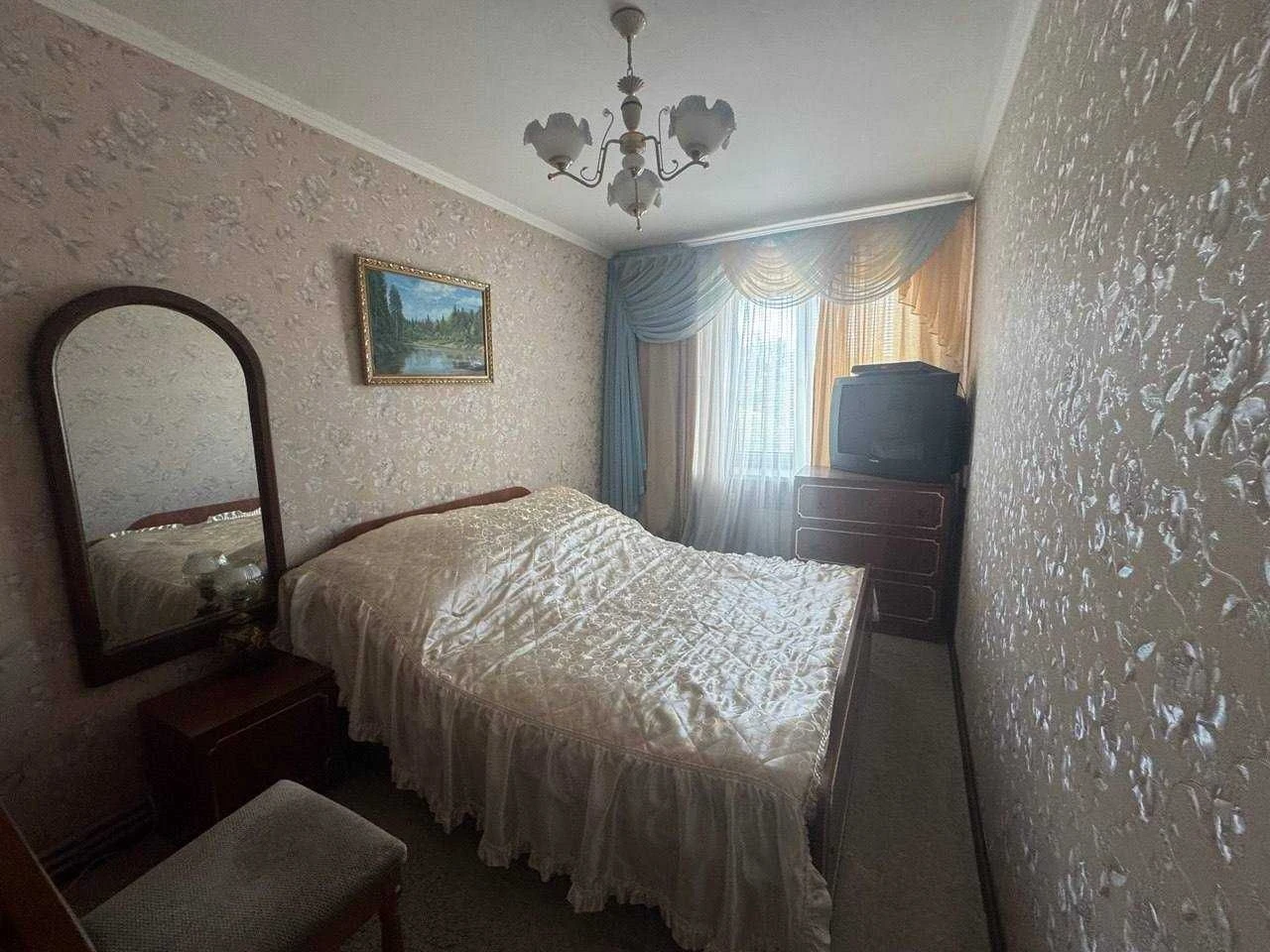 Продаж 3к.кв Вул Декабристів, Погранична