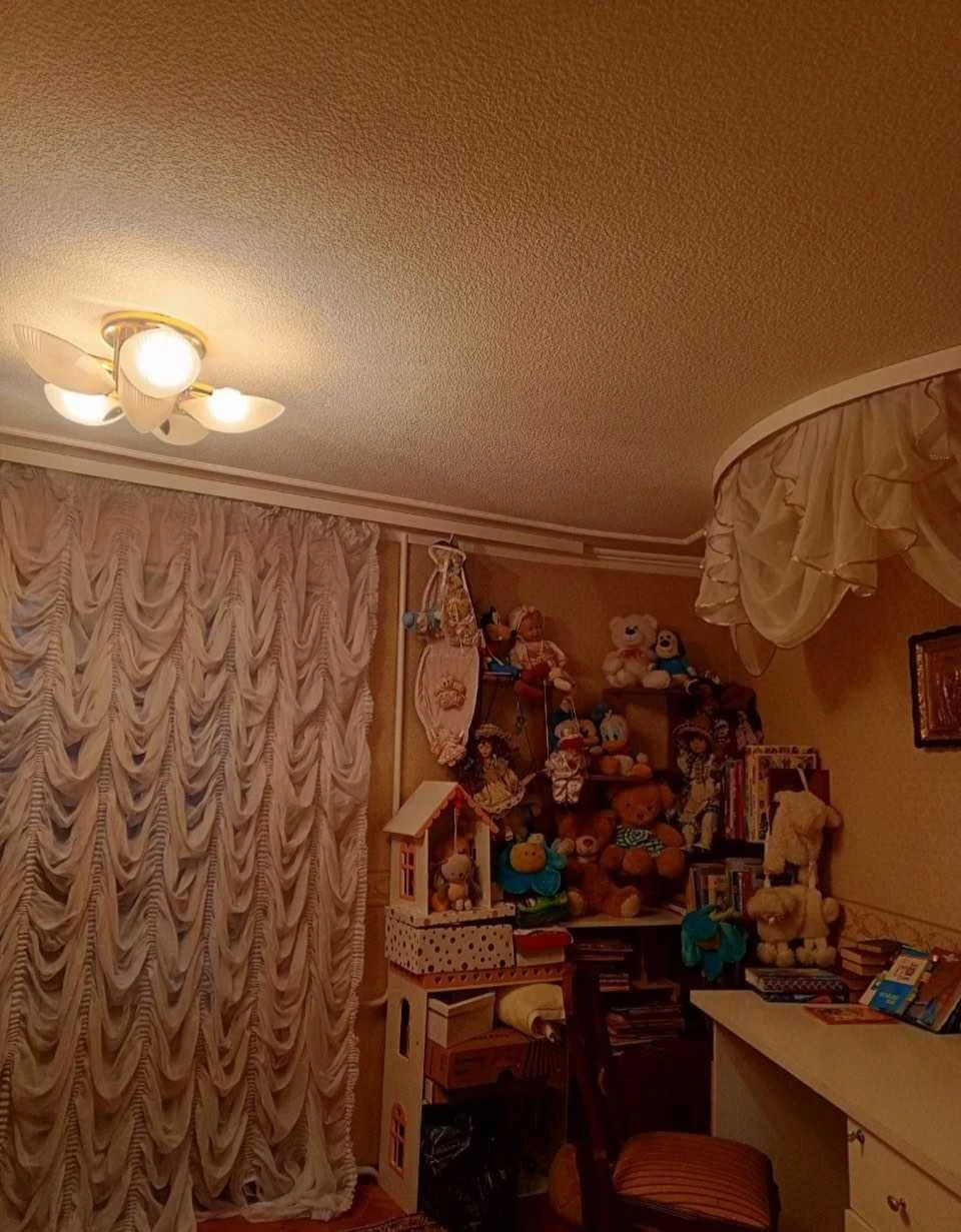 For Sale: 4-Bedroom Apartment in Graviton