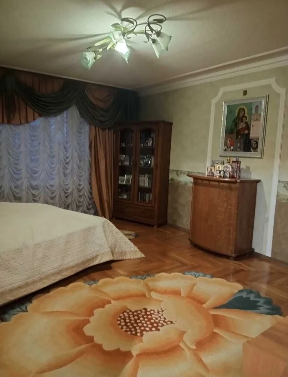 For Sale: 4-Bedroom Apartment in Graviton