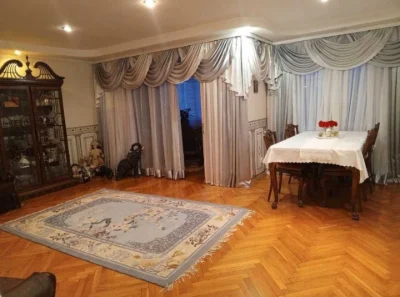 For Sale: 4-Bedroom Apartment in Graviton