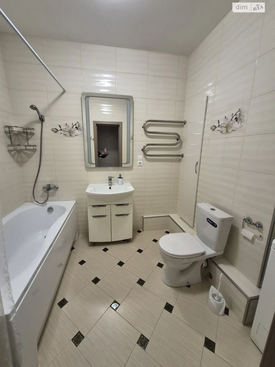 Long-Term Rental Apartment, Poznyk