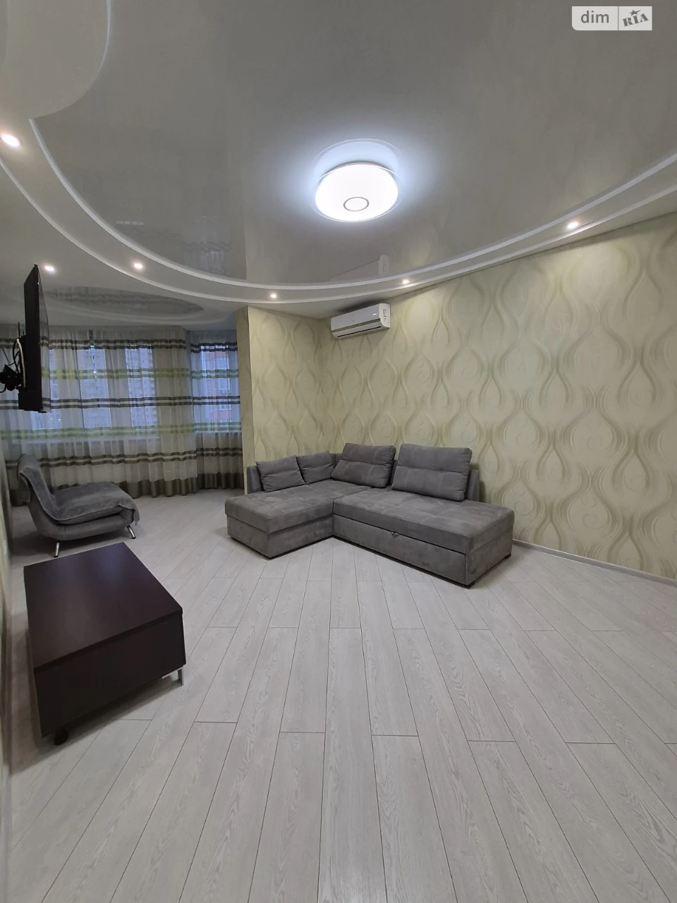 Long-Term Rental Apartment, Poznyk