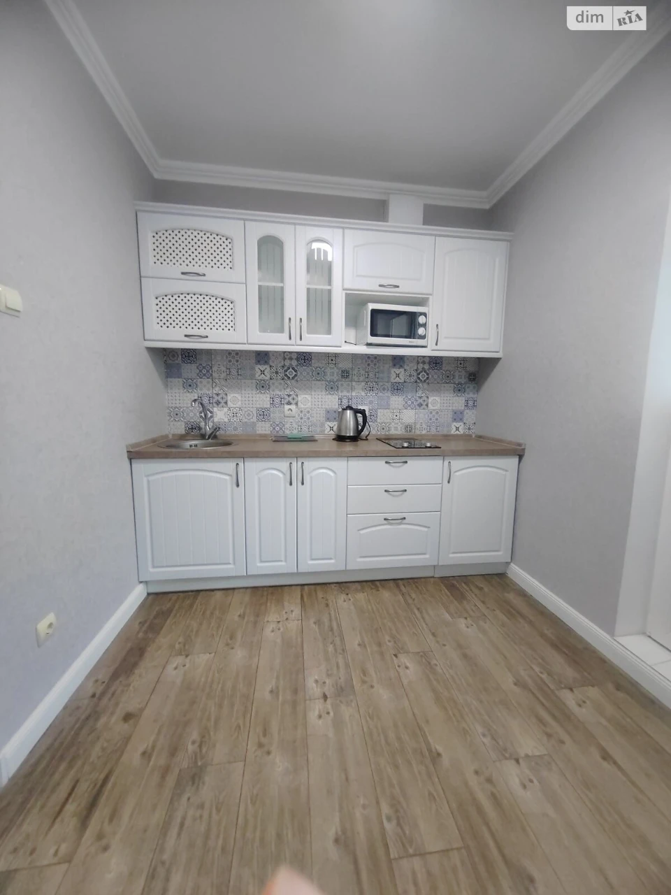 Long-Term Rental Apartment, Poznyk