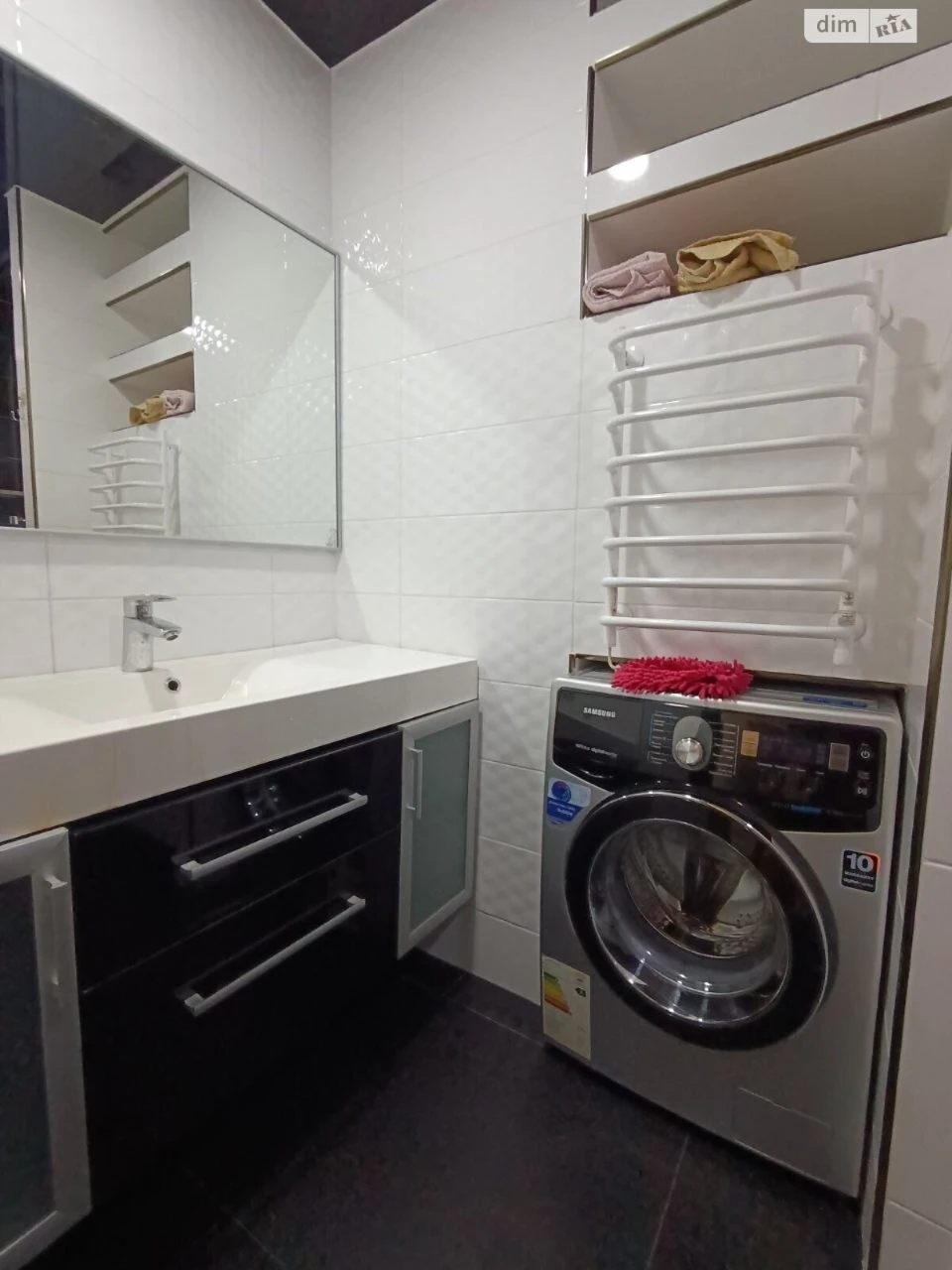 Long-Term Rental Apartment Near a Substation