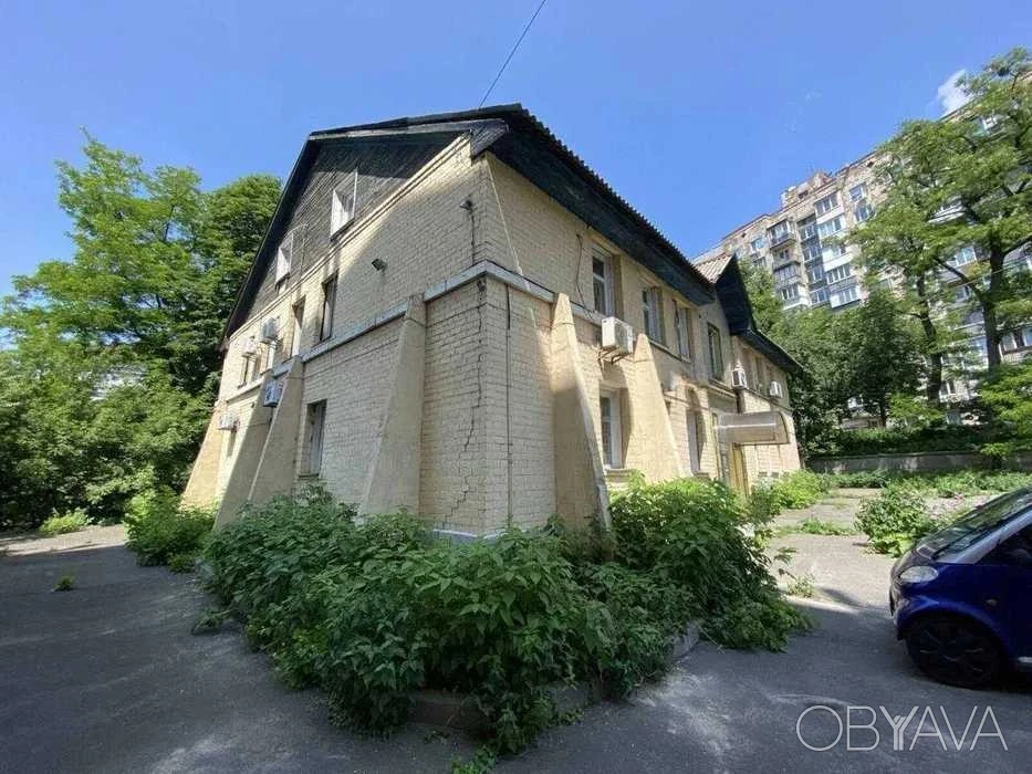 дом, 600.00 кв.м