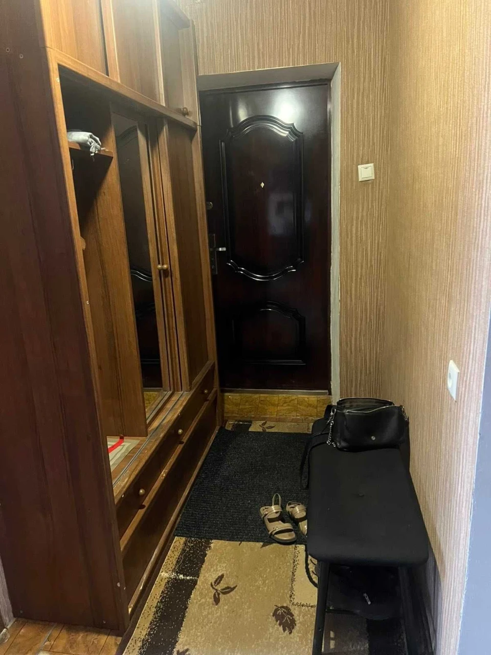 44875 Продаж 3к. квартиру з Індивідуальним Опаленням та Ремо