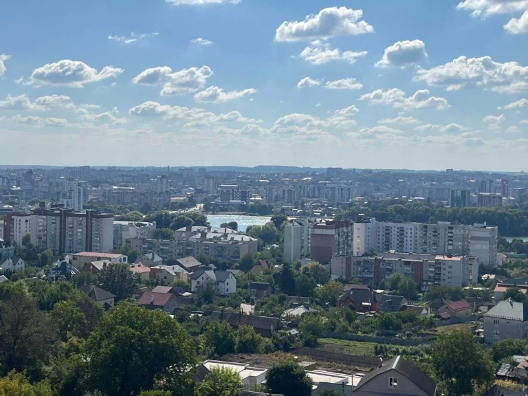 Квартира в новобудові з шикарною панорамою на все місто