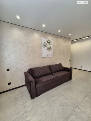 Apartment for Sale: New World