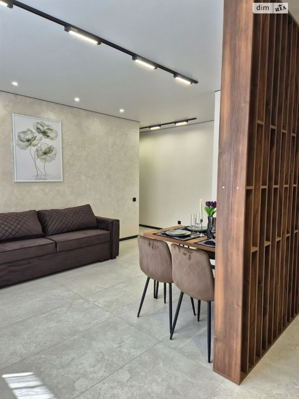 Apartment for Sale: New World