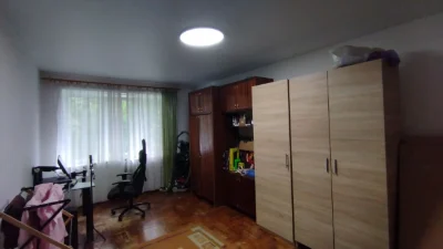 Продається 2 кімнатна квартира Коновальця