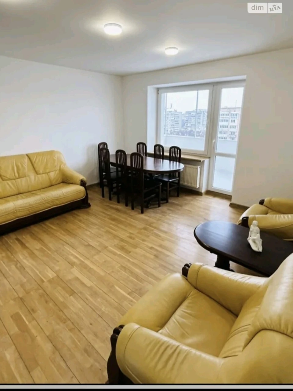 Apartment for Sale in Micro-District 33