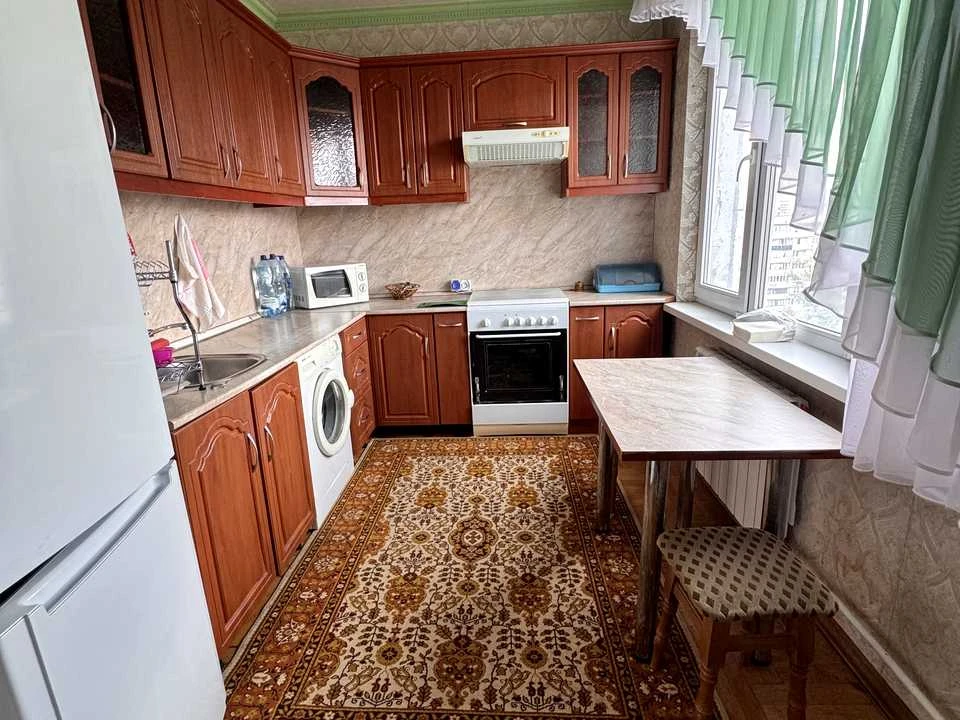 Квартира. Киев, улица Рональда Рейгана