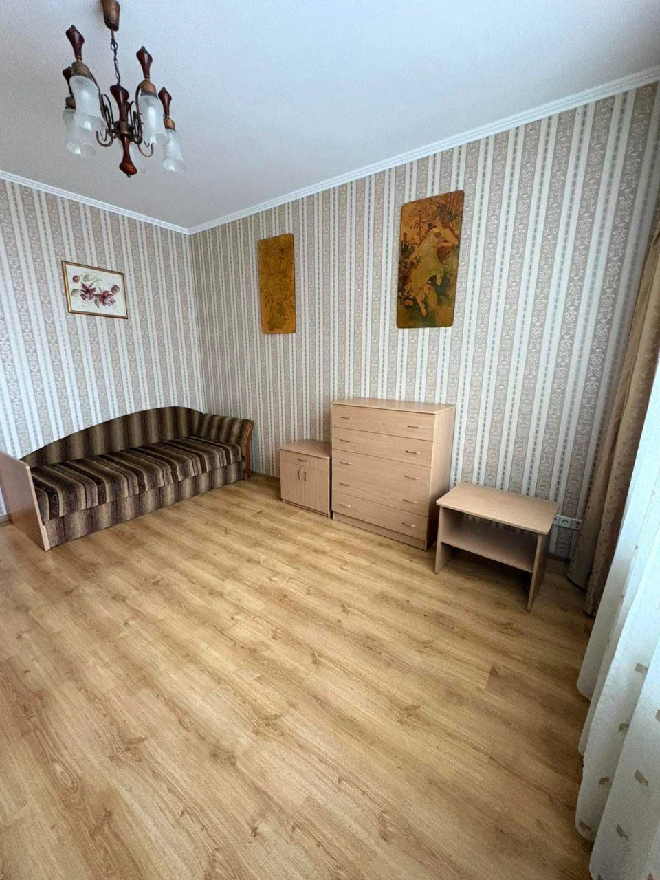 Продажа 2-комнатной квартиры на улице Петлюри