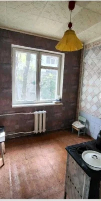 Selling a 1-bedroom apartment on HTZ