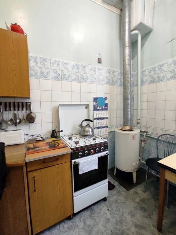 Apartment for sale in the center with autonomous heating.