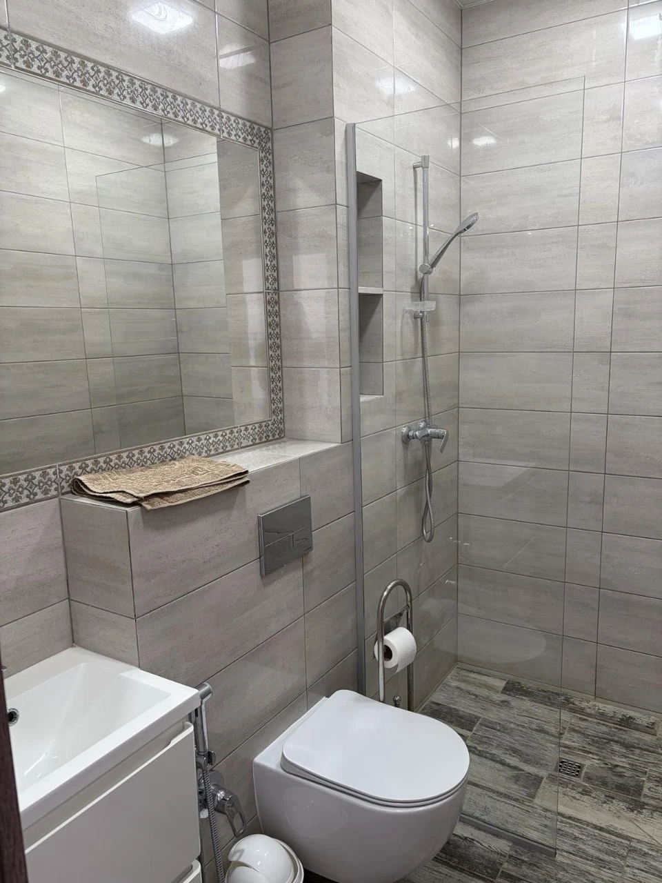 For sale apartment with renovation in the center, Naukaia, Gosprom.