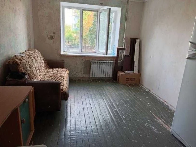 For Sale: Apartment with Hotel Services at Class Supermarket, New Homes