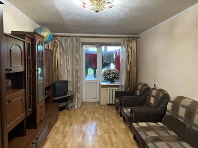 Продаж 1 кімнатна квартира 29,9 кв.м. комунальний ринок