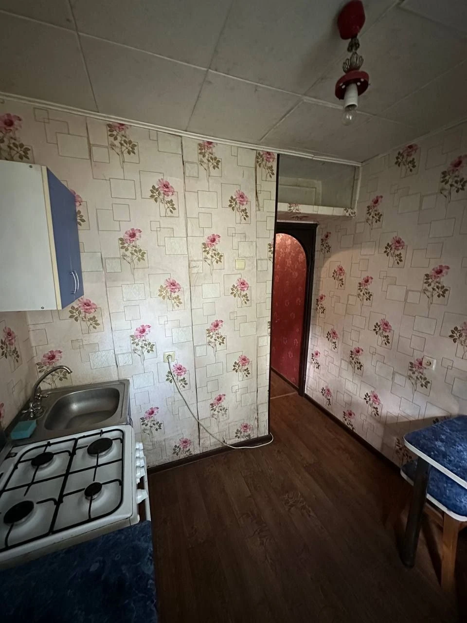 Продаж 1 кімнатна квартира 29,9 кв.м. комунальний ринок