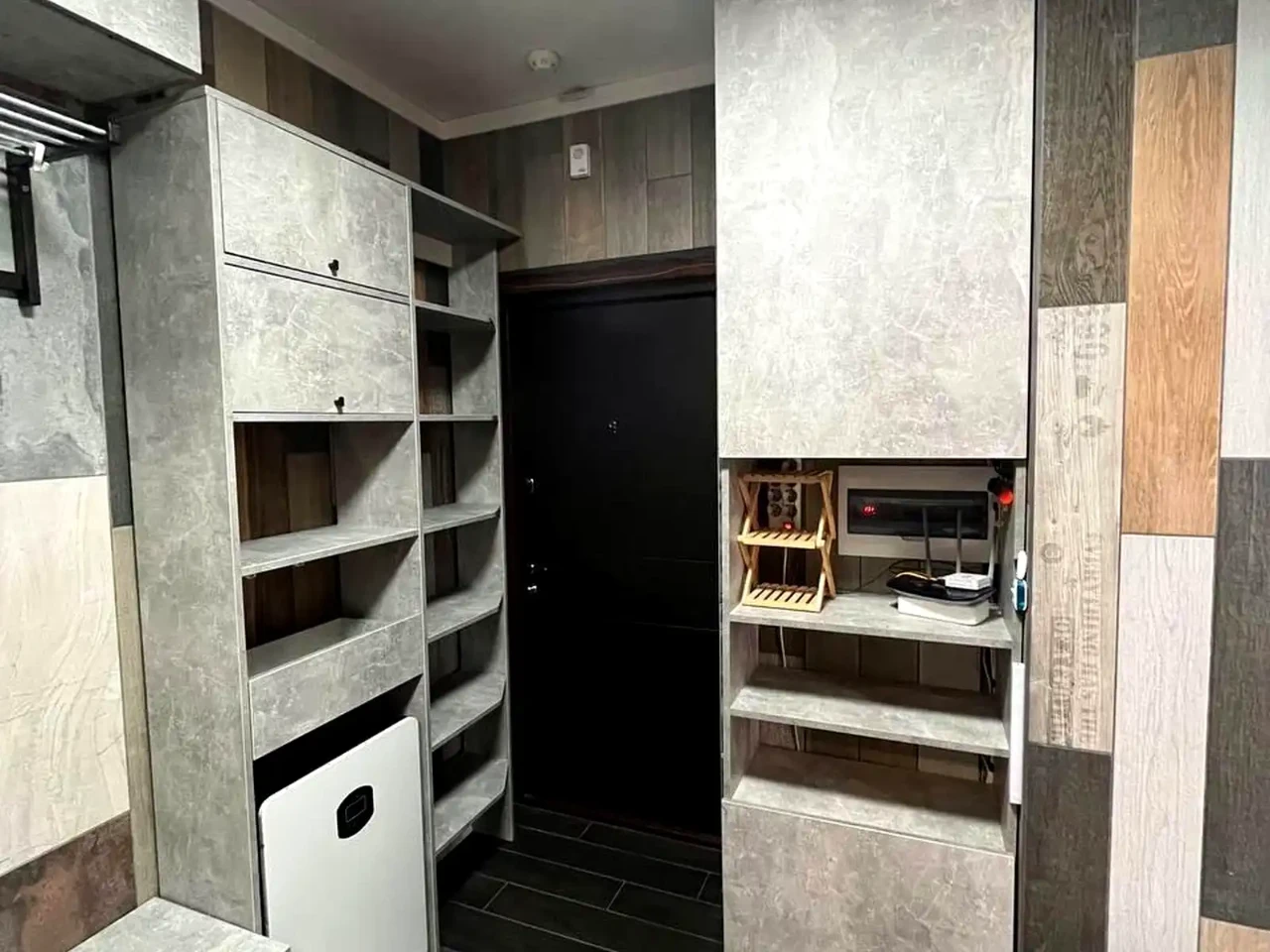 Apartment for Sale: 2-bedroom, 47.5 sq m, 9th floor
