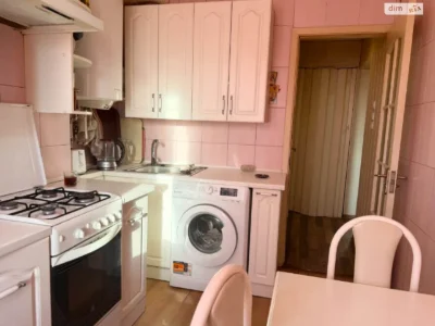 Sale of 3-room Apartment in Kosiyor