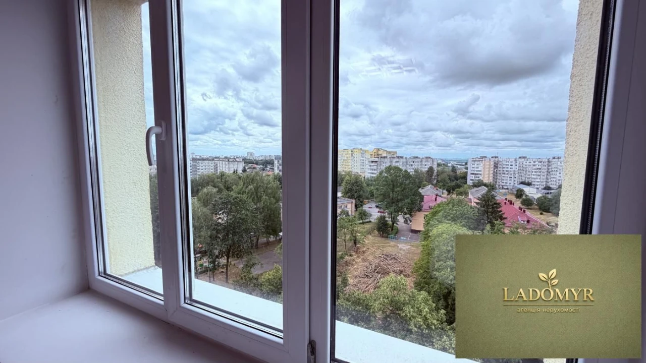 Продаж 2 кімнатна квартира / Гайдамацька , Чайка, Рівне