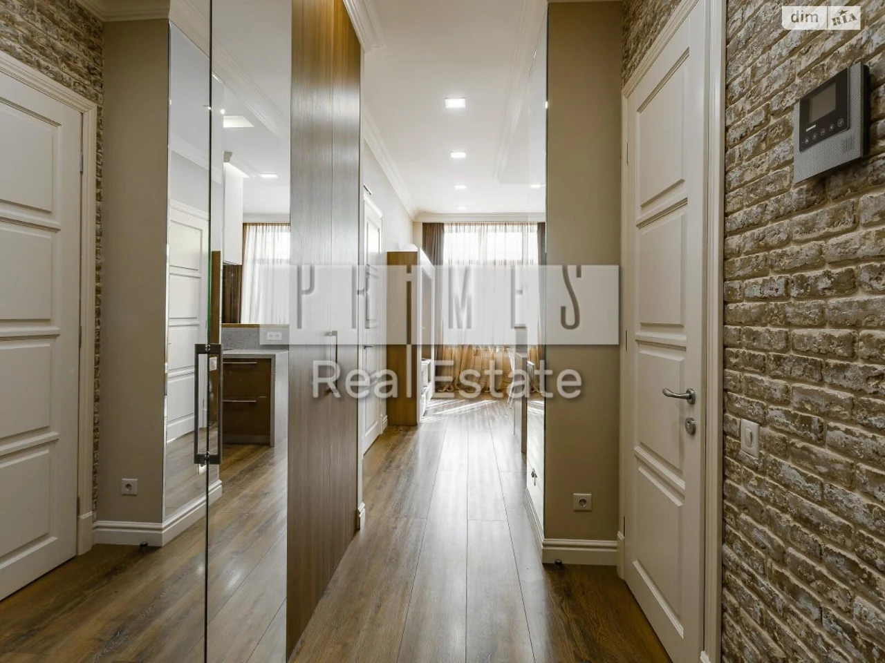 Long-Term Rental Apartment, Chorna Hora