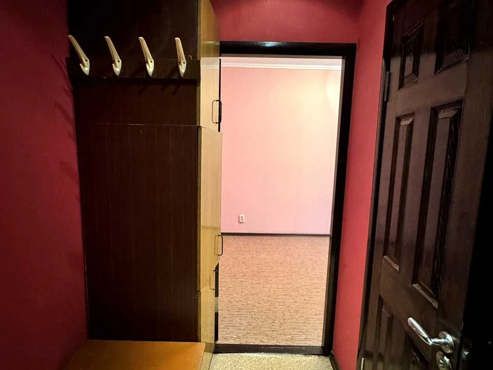 Apartment. Maidan of Defenders of Ukraine, 1, Kharkiv