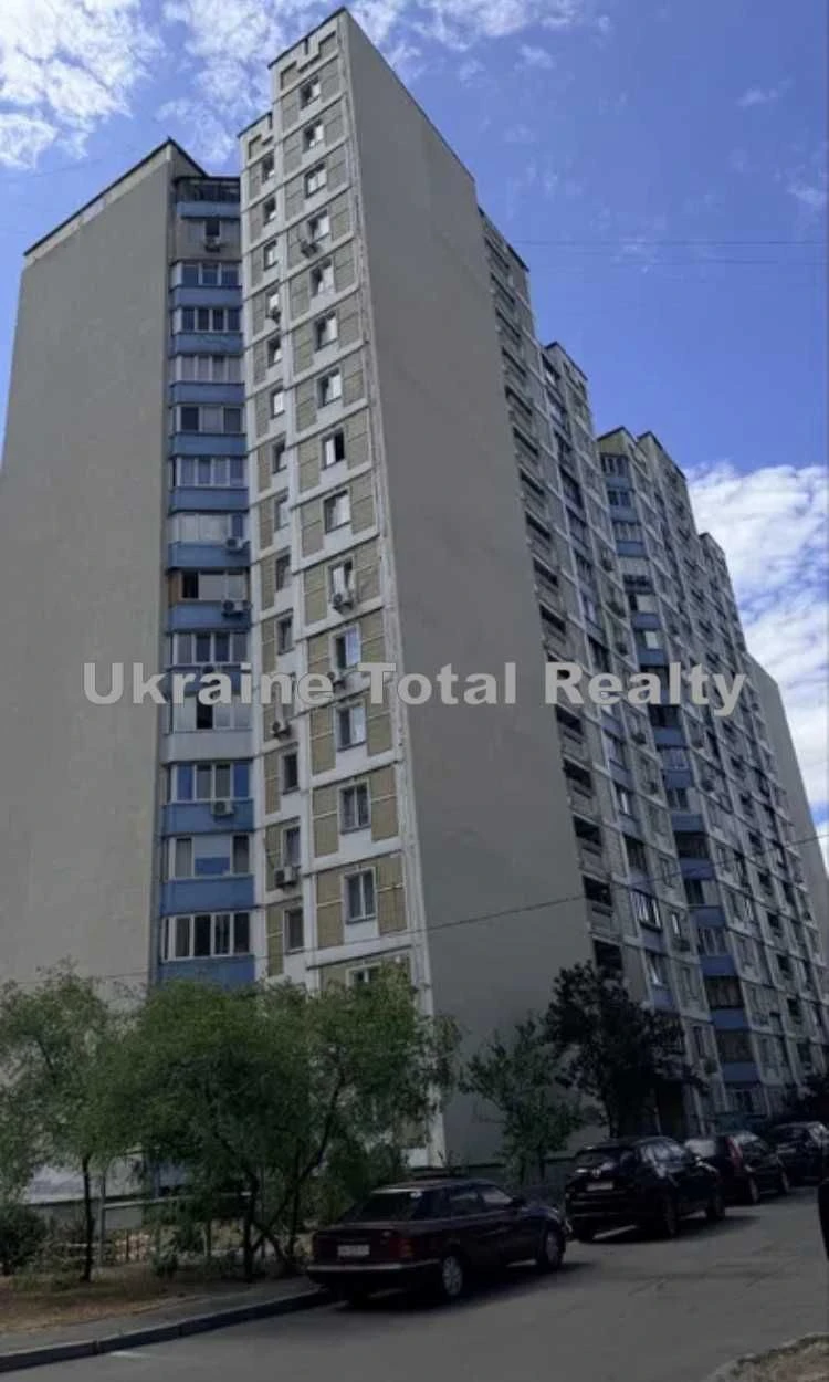 Просторная 3-комнатная квартира 98 м2 с ремонтом! Улица Милославская