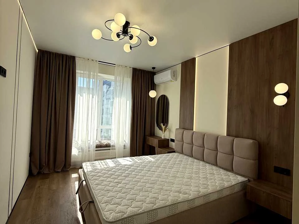 Apartment. Ivano-Frankivsk, Prioresna st.