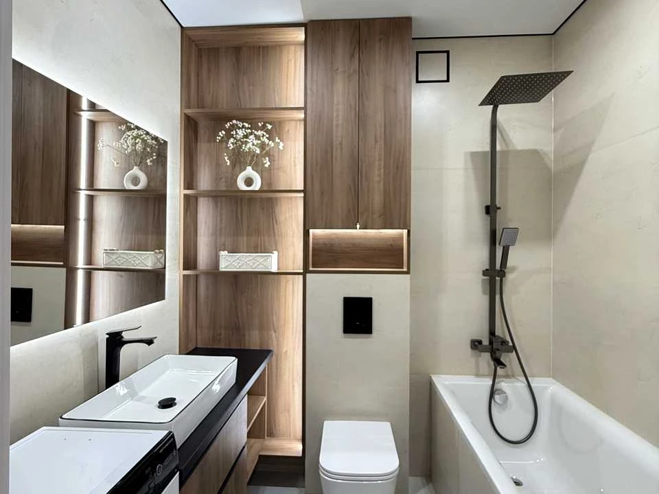 Apartment. Ivano-Frankivsk, Prioresna st.
