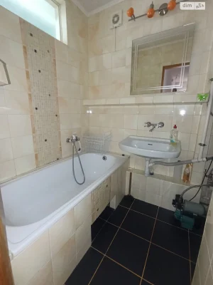 Long-Term Rental Apartment in Holosko
